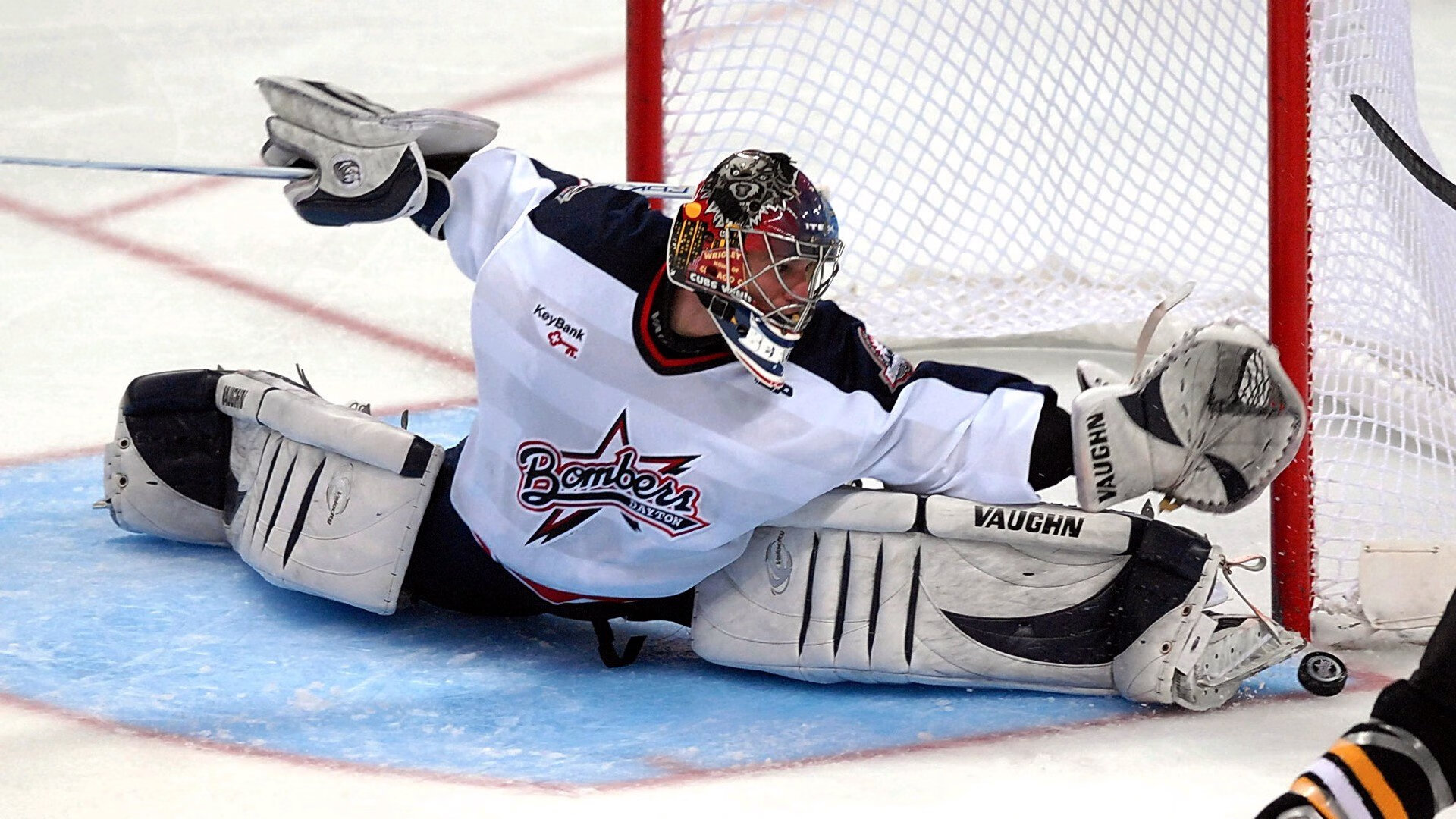 赛季最佳防守阵容，谁能顶替“铁壁”位置？，铁壁防御什么意思